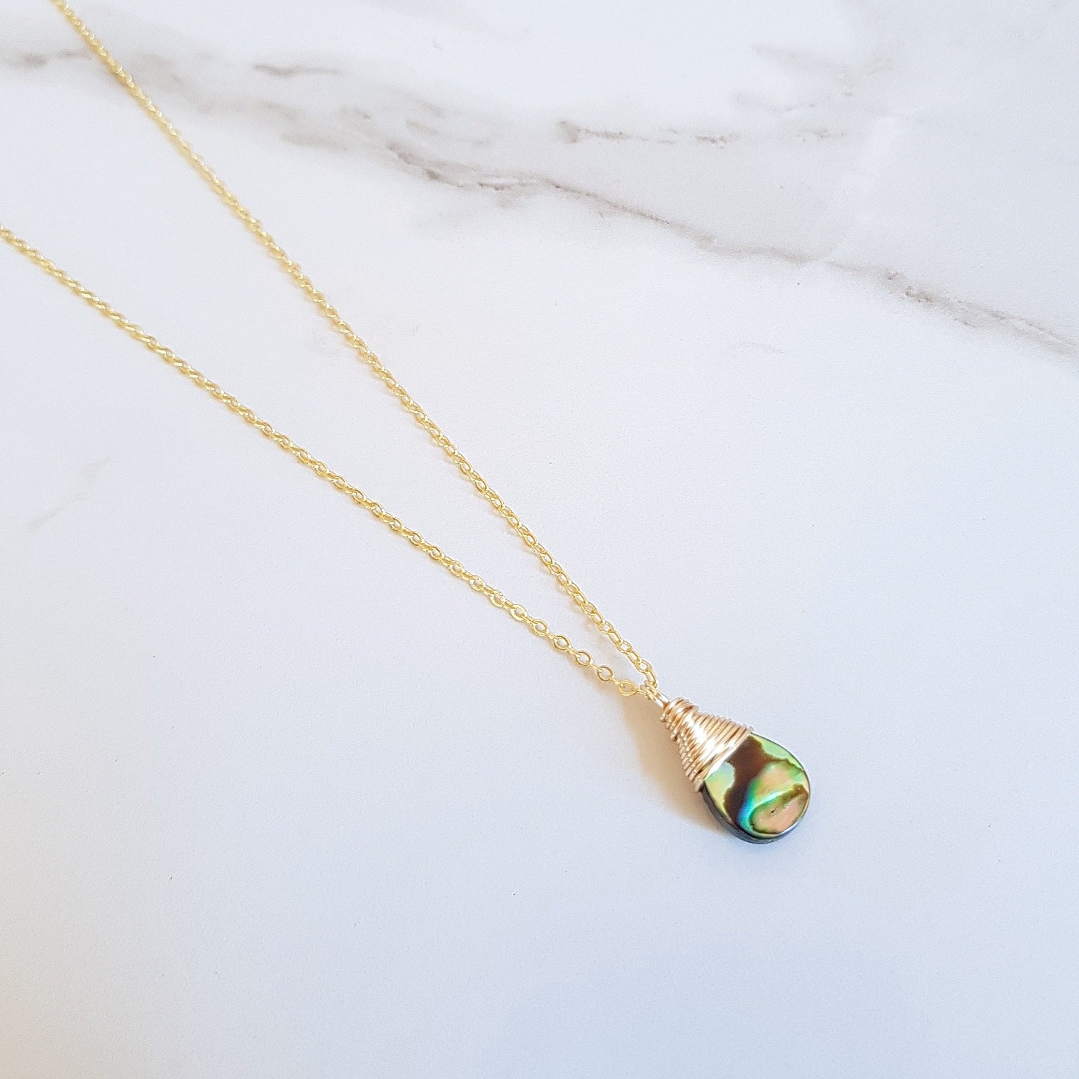 Newton Dainty Necklace - Abalone