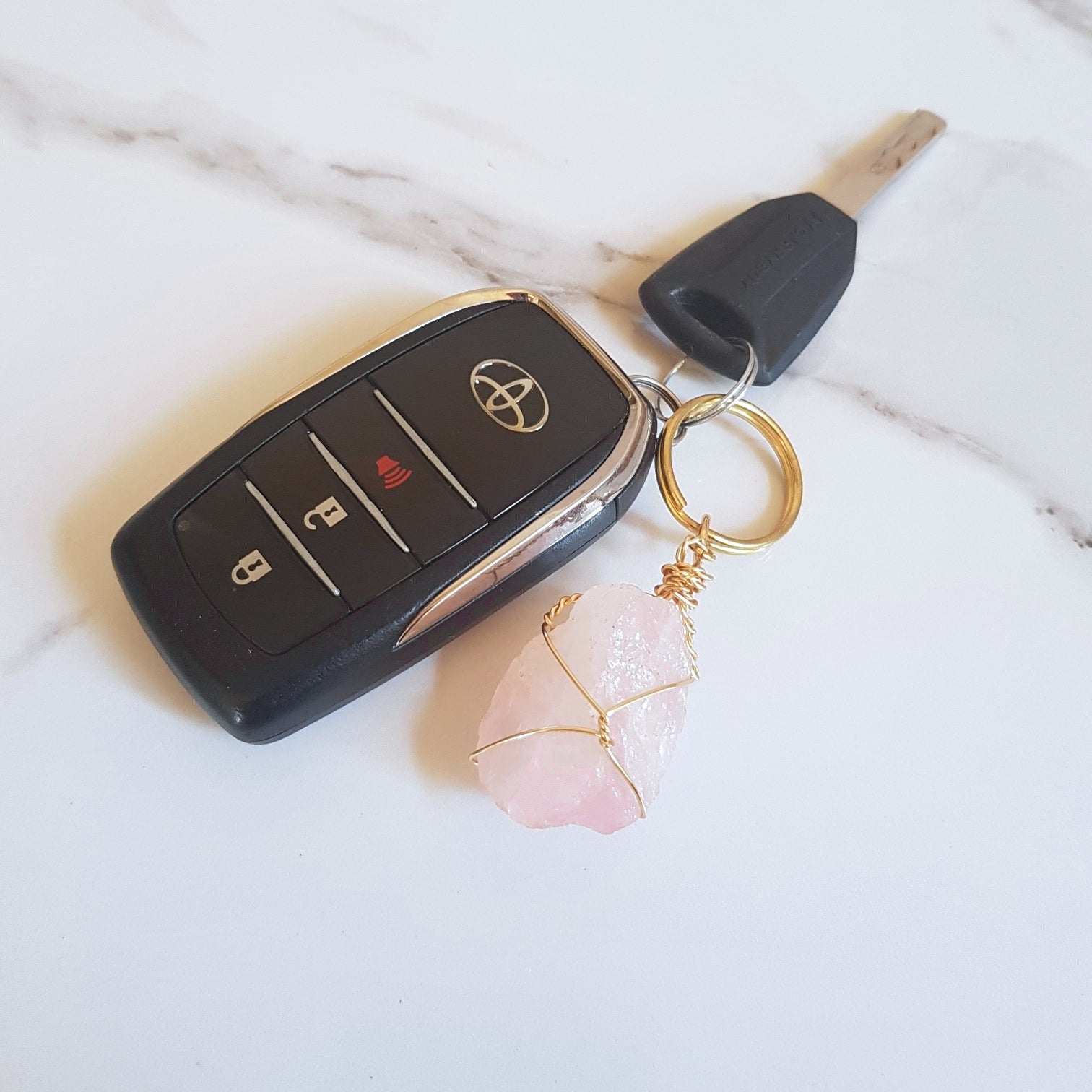 Gemstone Keyring - Rose Quartz (ROUGH)