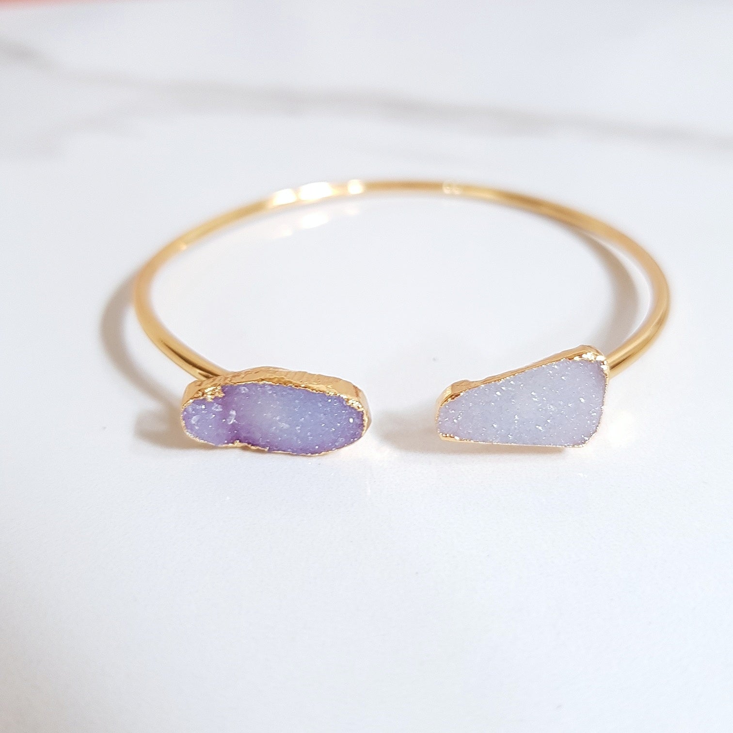 Jekyll & Hyde - Druzy Quartz Bangle (OAK)