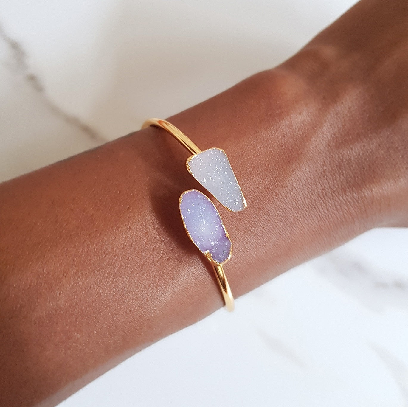 Jekyll & Hyde - Druzy Quartz Bangle (OAK)