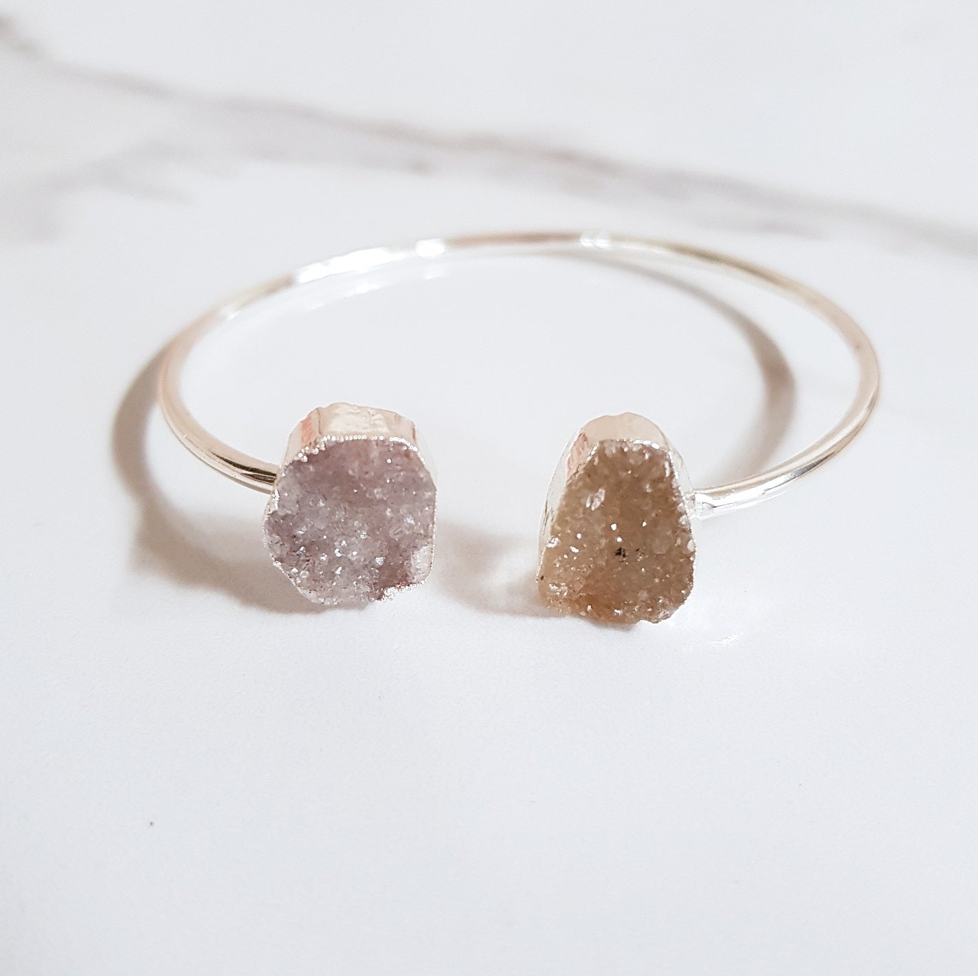 Jekyll & Hyde - Druzy Quartz Bangle (OAK)