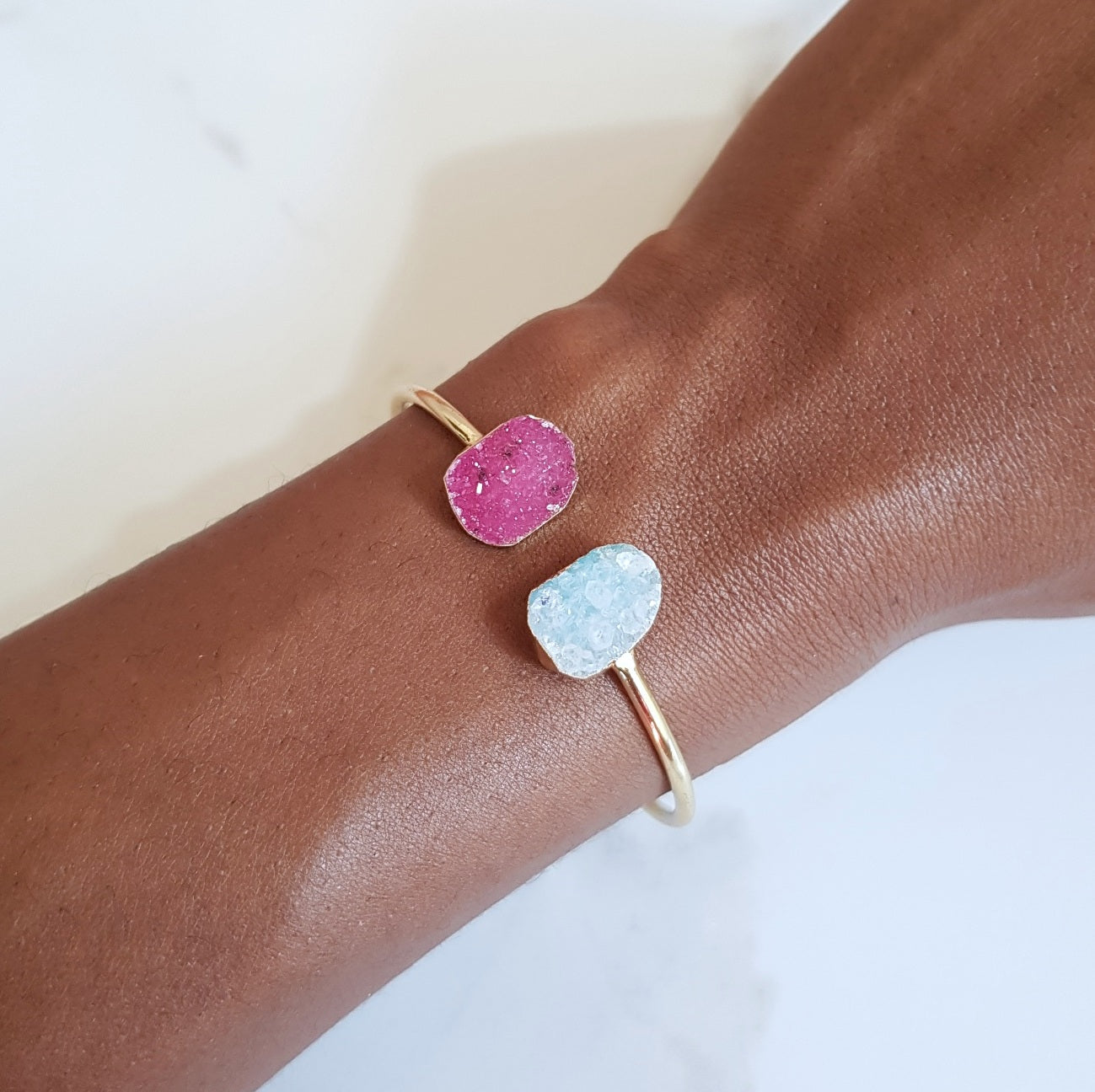 Jekyll & Hyde - Druzy Quartz Bangle (OAK)